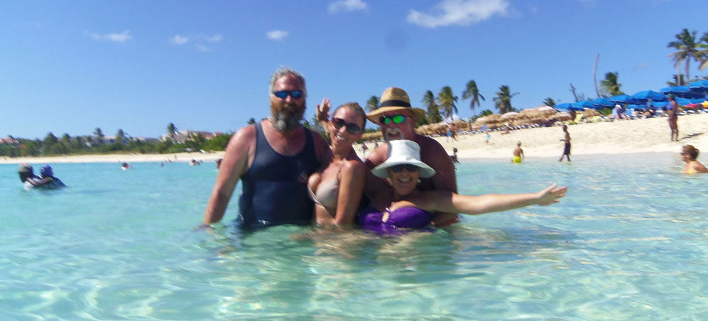 The Coy's and Jones' living their perfect life in the perfect paradise!
